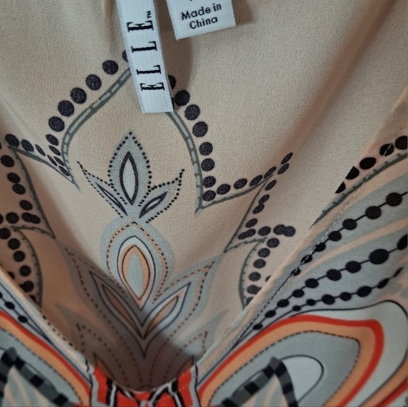 !Bundle! 5 Tank Tops - Picture 7 of 11